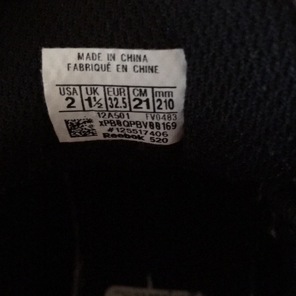 Reebok running shoes kids/youth size 2. - Picture 5 of 5